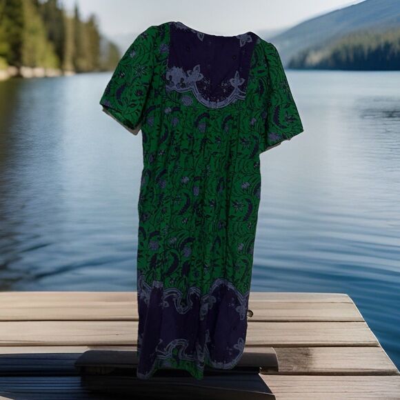 Chic Only Necessities Green Purple Floral Moo Moo Gown BabyDoll Pockets 14/16 - Picture 2 of 5